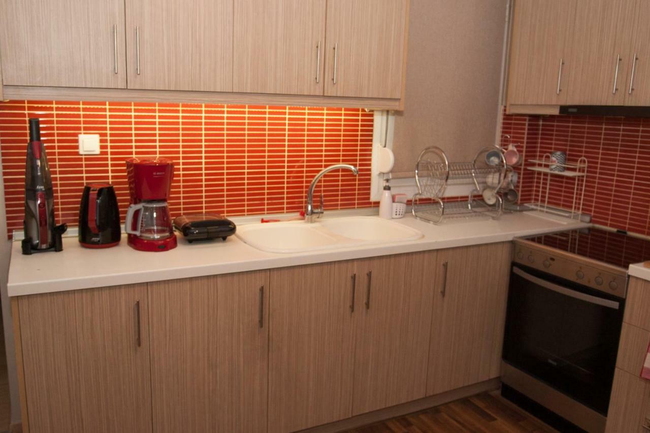 Stylish Zoi'S Appartment Next To Helexpo, White Tower Thessaloniki Buitenkant foto